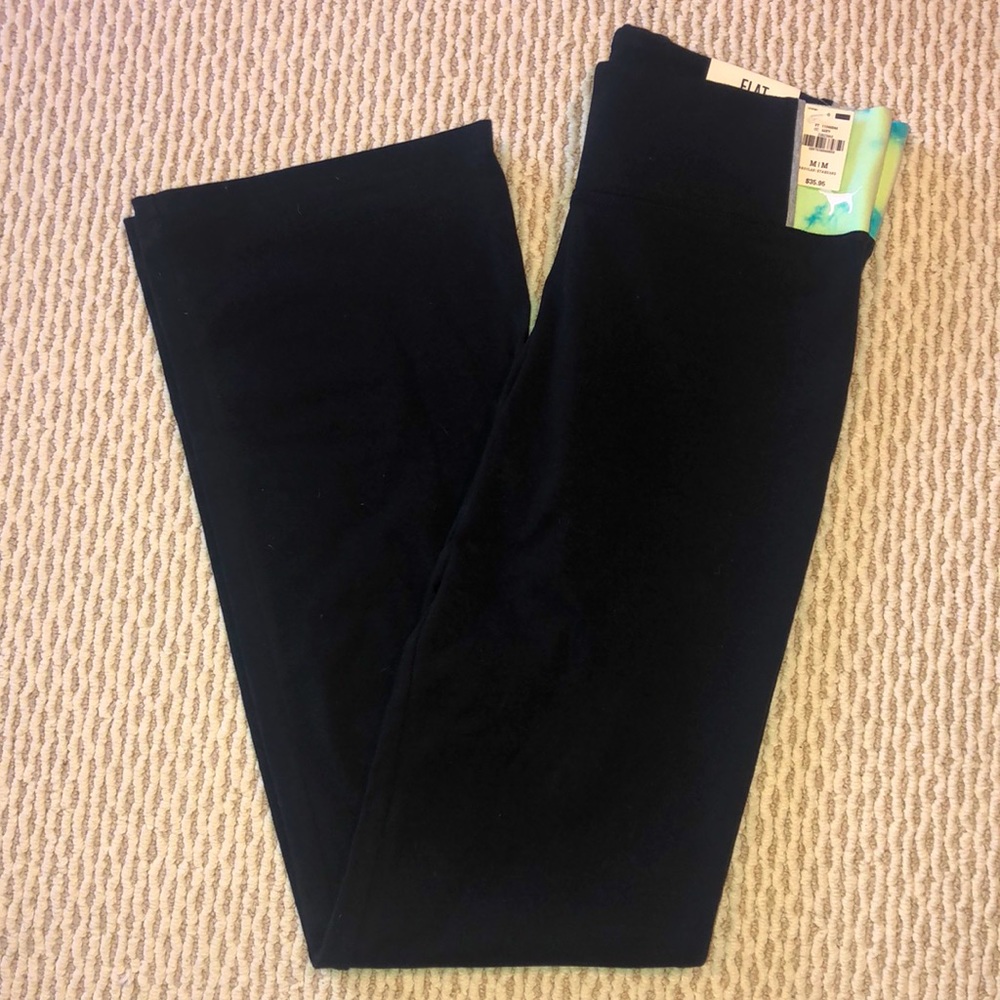 PINK! (Victoria’s Secret) Leggings NWT!